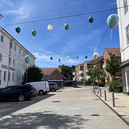 Aday - Blue Light Suite Apartment In The Center Of Hjørring Екстериор снимка